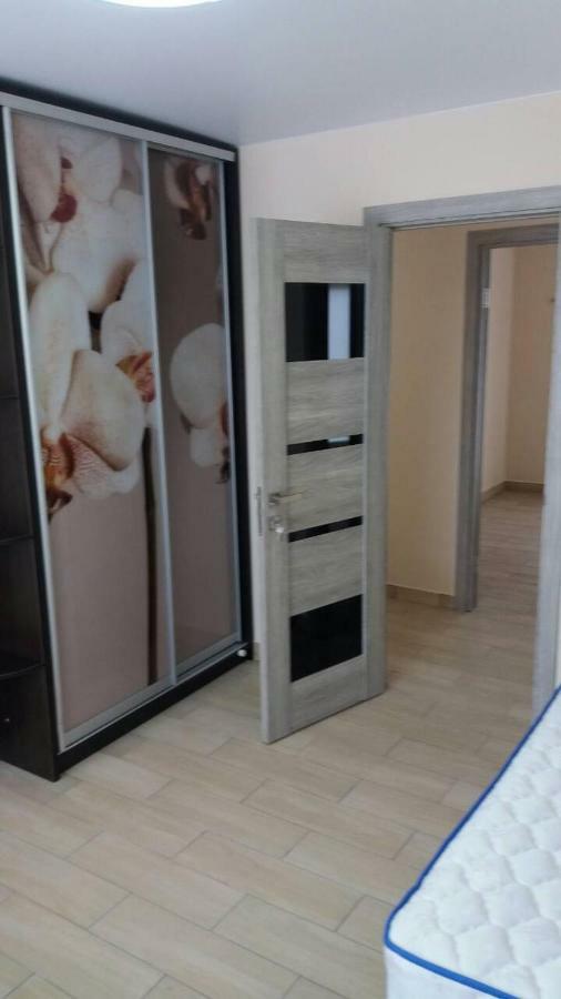 105 Διαμέρισμα Khmelʼnytsʼkyy Εξωτερικό φωτογραφία